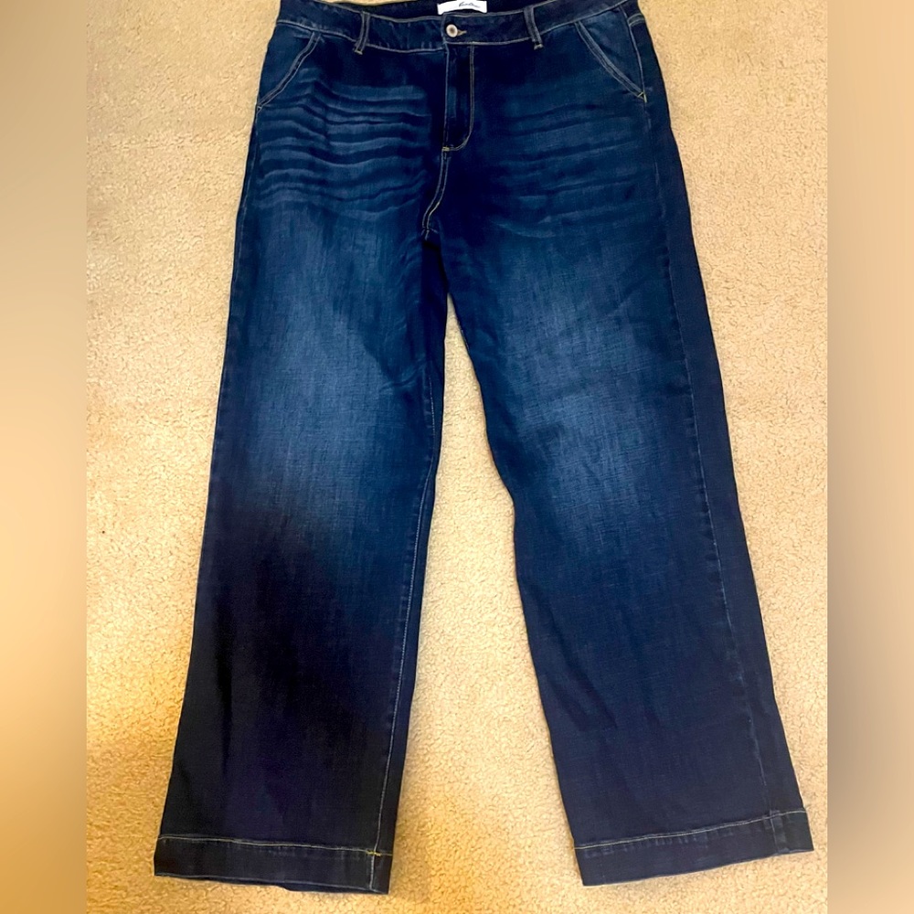 NWOT KanCan Trouser Jeans